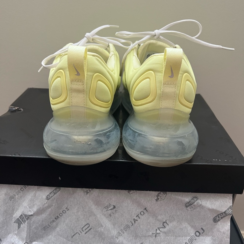 Nike Air Max 720 SE - Size 8.5 Women (US) - Picture 12 of 14